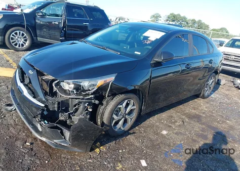 2019 Kia Forte Fe/Lx/Lxs z USA, uszkodzony, nr VIN 3KPF24AD3KE119992